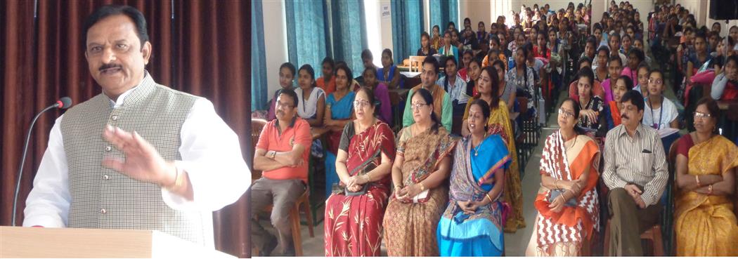 भाषा-संप्रेषण एवं प्रस्तुति पर व्याख्यान  साधना अभ्यास से आती है - डाॅ. चन्द्र कुमार जैन
