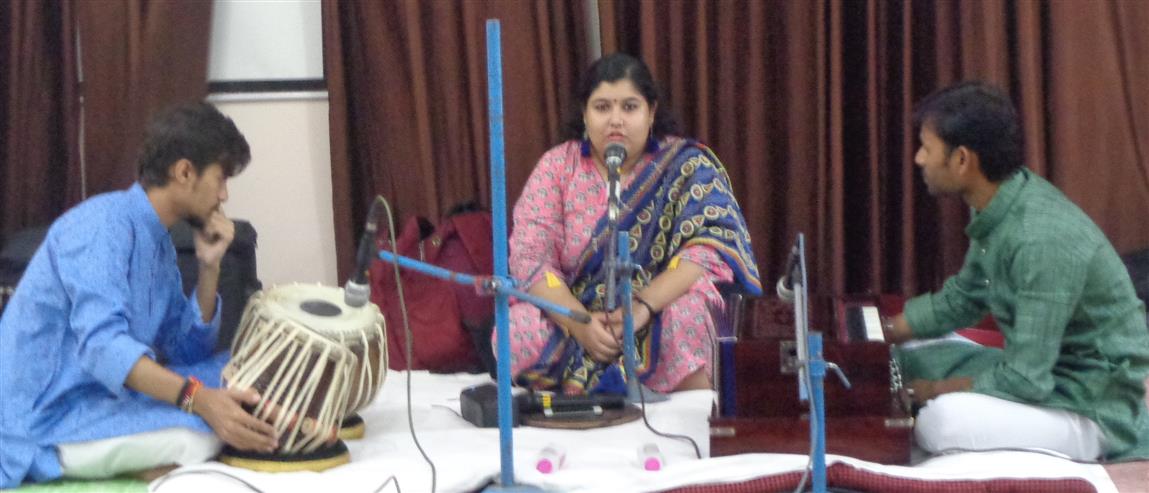 शास्त्रीय संगीत के ‘‘आरंभ’’ का आयोजन